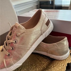 Gold Lace Sneakers New!